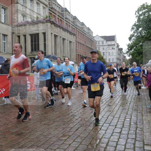 13.09.2026 - Kiel Lauf Yannick Fuchs http://msf.ph/oto/10420428 13.09.2026 10:52:54 Ziel 154, 158, 1071, 1083, 1426, 1433, 1486, 1535, 1550, 1634, 2069, 3050, 3059, 3431, 3452, 3514, 3587, 3657, 3875, 4570, 5329, 5642, 5643, 5710, 5838, 6015, 6161, 6201, 6695, 6777, 7017, 7230, 7596, 7883, 8516, 8580, 8863, 8905, 8935, 8978, 9126, 9166, 9831, 10594, 11048, 11096, 11204, 11282, 11496, 12213, 90, 172, 398, 475, 626, 1471, 1472, 1473, 1474, 1526, 1527, 1531, 1658, 1802, 1812, 1837, 2069, 2089, 2293, 2442, 2735, 3054, 3343, 3582, 3630, 3778, 3853, 7139 meine-sportfotos.de
