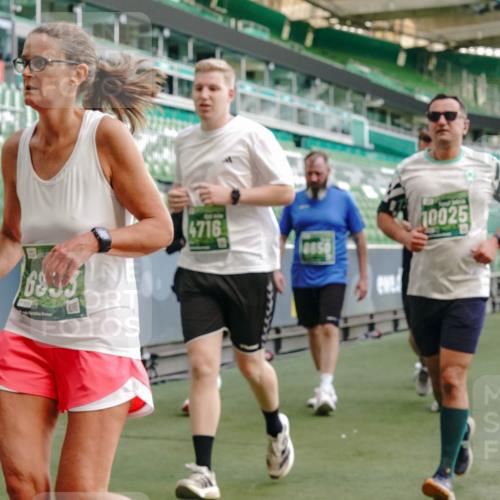 13.09.2026 - 21. swb-Marathon Bremen Michael Burmester http://msf.ph/oto/10420430 13.09.2026 13:21:35 Laufen im Stadion 128, 258, 343, 351, 423, 441, 601, 620, 704, 782, 851, 1060, 1094, 1129, 1158, 1177, 1316, 1344, 1409, 1417, 1439, 1446, 1518, 1669, 1676, 1697, 1729, 1808, 1846, 2010, 2064, 2139, 2201, 2258, 2278, 2290, 2349, 2394, 2395, 2414, 2417, 2437, 2501, 2519, 2551, 2588, 2619, 2632, 2652, 2660, 2685, 2695, 2711, 2736, 2793, 2828, 2886, 2954, 2964, 2995, 3004, 3010, 3017, 3018, 3022, 3034, 3035, 3036, 3037, 3070, 3074, 3102, 3139, 3144, 3225, 3264, 3351, 3682, 3784 meine-sportfotos.de