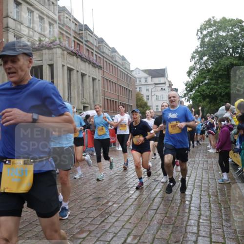 13.09.2026 - Kiel Lauf Yannick Fuchs http://msf.ph/oto/10420446 13.09.2026 10:52:55 Ziel 154, 158, 1071, 1083, 1426, 1433, 1486, 1535, 1550, 1634, 3050, 3059, 3431, 3452, 3514, 3587, 3657, 3875, 4570, 5329, 5642, 5643, 5710, 5838, 6015, 6161, 6201, 6695, 6777, 7017, 7230, 7596, 7883, 8516, 8580, 8863, 8905, 8935, 8978, 9126, 9166, 9749, 9831, 10594, 10721, 11048, 11096, 11282, 11496, 12213, 90, 172, 398, 475, 626, 1433, 1471, 1472, 1473, 1474, 1526, 1527, 1531, 1535, 1658, 1802, 1812, 1837, 2069, 2089, 2293, 2442, 2735, 3050, 3054, 3343, 3582, 3778, 3853, 7139 meine-sportfotos.de