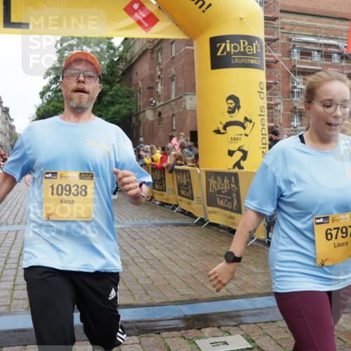 13.09.2026 - Kiel Lauf Yannick Fuchs http://msf.ph/oto/10420500 13.09.2026 09:42:24 Ziel 133, 445, 771, 2914, 2955, 2977, 3676, 5105, 5559, 5774, 6099, 6542, 6797, 10938, 11793, 12190, 570, 699, 772, 792, 2910, 3357, 3801, 4533, 5011, 5107, 5276, 5336, 5774, 6599, 6620, 6739, 7238, 7687, 8476, 8829, 9050, 12175, 12723, 142, 1045, 1777, 2608, 4322, 4548, 6075, 6213, 6423, 6913, 8532, 9519, 9592, 9706, 402, 3143, 3175, 4533, 5107, 6687, 6739, 7238, 9224, 11907, 12175 meine-sportfotos.de
