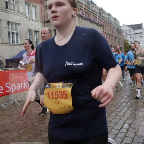 13.09.2026 - Kiel Lauf Yannick Fuchs http://msf.ph/oto/10420510 13.09.2026 10:52:59 Ziel 127, 154, 1071, 1083, 1426, 1486, 1550, 3059, 3173, 3431, 3587, 3657, 3875, 4570, 5329, 5642, 5643, 5710, 5838, 6015, 6161, 6695, 6777, 7017, 7139, 7596, 7883, 8516, 8580, 8863, 8905, 8935, 8978, 9126, 9166, 9749, 10721, 11048, 11074, 11282, 11496, 11988, 12213, 12217, 90, 158, 172, 398, 475, 626, 1433, 1471, 1472, 1473, 1474, 1531, 1535, 1634, 1812, 1837, 2069, 2089, 2293, 2442, 2735, 3050, 3054, 3452, 3514, 3582, 3778, 3853, 6201, 7017, 475 meine-sportfotos.de