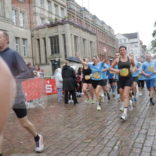 13.09.2026 - Kiel Lauf Yannick Fuchs http://msf.ph/oto/10420521 13.09.2026 10:52:59 Ziel 127, 154, 1071, 1083, 1426, 1486, 1550, 3059, 3173, 3431, 3587, 3657, 3875, 4570, 5329, 5642, 5643, 5710, 5838, 6015, 6161, 6695, 6777, 7017, 7139, 7596, 7883, 8516, 8580, 8863, 8905, 8935, 8978, 9126, 9166, 9749, 10721, 11048, 11074, 11282, 11496, 11988, 12213, 12217, 90, 158, 172, 398, 475, 626, 1433, 1471, 1472, 1473, 1474, 1531, 1535, 1634, 1812, 1837, 2069, 2089, 2293, 2442, 2735, 3050, 3054, 3452, 3514, 3582, 3778, 3853, 6201, 7017, 475 meine-sportfotos.de