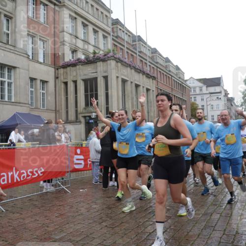13.09.2026 - Kiel Lauf Yannick Fuchs http://msf.ph/oto/10420525 13.09.2026 10:52:59 Ziel 127, 154, 1071, 1083, 1426, 1486, 1550, 3059, 3173, 3431, 3587, 3657, 3875, 4570, 5329, 5642, 5643, 5710, 5838, 6015, 6161, 6695, 6777, 7017, 7139, 7596, 7883, 8516, 8580, 8863, 8905, 8935, 8978, 9126, 9166, 9749, 10721, 11048, 11074, 11282, 11496, 11988, 12213, 12217, 90, 158, 172, 398, 475, 626, 1433, 1471, 1472, 1473, 1474, 1531, 1535, 1634, 1812, 1837, 2069, 2089, 2293, 2442, 2735, 3050, 3054, 3452, 3514, 3582, 3778, 3853, 6201, 7017, 475 meine-sportfotos.de