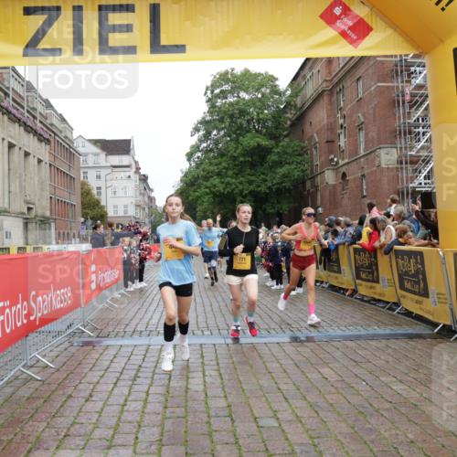 13.09.2026 - Kiel Lauf Yannick Fuchs http://msf.ph/oto/10420623 13.09.2026 09:42:31 Ziel 445, 771, 1045, 1777, 2608, 2914, 2955, 2977, 4548, 5559, 6075, 6099, 6213, 6423, 6542, 6913, 9706, 12190, 133, 570, 699, 772, 792, 2910, 2955, 2977, 3357, 3676, 3801, 5011, 5105, 5276, 5336, 5774, 6599, 6620, 6797, 7687, 8476, 10938, 11793, 12723, 142, 762, 3827, 4322, 8532, 8870, 9311, 9519, 9592, 11721, 12678, 772, 4533, 5107, 6739, 7238, 8829, 9050, 12175 meine-sportfotos.de
