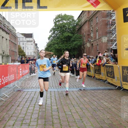 13.09.2026 - Kiel Lauf Yannick Fuchs http://msf.ph/oto/10420627 13.09.2026 09:42:31 Ziel 445, 771, 1045, 1777, 2608, 2914, 2955, 2977, 4548, 5559, 6075, 6099, 6213, 6423, 6542, 6913, 9706, 12190, 133, 570, 699, 772, 792, 2910, 2955, 2977, 3357, 3676, 3801, 5011, 5105, 5276, 5336, 5774, 6599, 6620, 6797, 7687, 8476, 10938, 11793, 12723, 142, 762, 3827, 4322, 8532, 8870, 9311, 9519, 9592, 11721, 12678, 772, 4533, 5107, 6739, 7238, 8829, 9050, 12175 meine-sportfotos.de