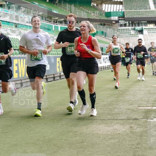 13.09.2026 - 21. swb-Marathon Bremen Michael Burmester http://msf.ph/oto/10420646 13.09.2026 12:58:55 Laufen im Stadion 141, 148, 191, 226, 232, 334, 511, 672, 745, 789, 790, 909, 972, 1080, 1119, 1166, 1191, 1199, 1281, 1516, 1535, 1642, 1647, 1752, 1881, 1931, 1933, 2046, 2210, 2289, 2343, 2367, 2371, 2397, 2423, 2425, 2570, 2577, 2771, 2806, 2807, 2827, 2885, 2899, 2903, 2953, 2961, 2979, 3015, 3021, 3098, 3120, 3124, 3138, 3148, 3182, 3186, 3190, 3233, 3319, 3338, 3435, 3516, 3531, 3534, 3560, 3652, 3655, 3685, 3690, 3695, 3866, 3933, 3934, 205 meine-sportfotos.de