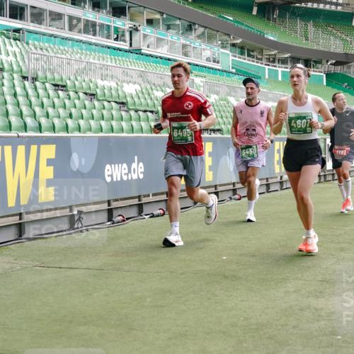 13.09.2026 - 21. swb-Marathon Bremen Michael Burmester http://msf.ph/oto/10420684 13.09.2026 12:58:57 Laufen im Stadion 141, 148, 191, 226, 232, 334, 511, 672, 745, 789, 790, 909, 972, 1080, 1119, 1166, 1191, 1199, 1281, 1516, 1535, 1642, 1647, 1752, 1881, 1931, 1933, 2046, 2210, 2289, 2343, 2367, 2371, 2397, 2423, 2425, 2570, 2577, 2771, 2806, 2807, 2827, 2885, 2899, 2903, 2953, 2961, 2979, 3015, 3021, 3098, 3120, 3124, 3138, 3148, 3182, 3186, 3190, 3233, 3319, 3338, 3435, 3516, 3531, 3534, 3560, 3652, 3655, 3685, 3695, 3933, 3934, 205 meine-sportfotos.de