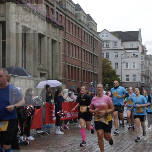 13.09.2026 - Kiel Lauf Yannick Fuchs http://msf.ph/oto/10420707 13.09.2026 10:53:09 Ziel 127, 1071, 3104, 3153, 3173, 3500, 3587, 4196, 5642, 5643, 5924, 6015, 6055, 6104, 6181, 6374, 6695, 7139, 7869, 8422, 8483, 8518, 9749, 10721, 11074, 11097, 11919, 11988, 12217, 12405, 12844, 154, 158, 172, 398, 1071, 1083, 1426, 1433, 1474, 1486, 1535, 1550, 1634, 1812, 1837, 2069, 2089, 2735, 3050, 3054, 3059, 3431, 3452, 3514, 3587, 3657, 3778, 3853, 3875, 4570, 5329, 5642, 5643, 5710, 5838, 6015, 6161, 6201, 6695, 6777, 7017, 7596, 7883, 8516, 8580, 8863, 8905, 8935 meine-sportfotos.de