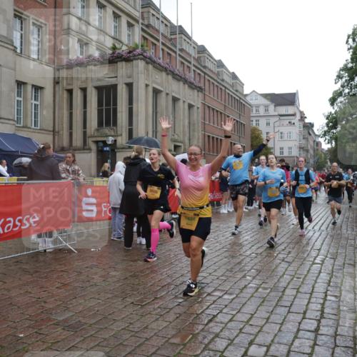 13.09.2026 - Kiel Lauf Yannick Fuchs http://msf.ph/oto/10420726 13.09.2026 10:53:10 Ziel 127, 373, 3104, 3153, 3173, 3500, 4196, 5691, 5924, 6055, 6104, 6181, 6374, 7139, 7869, 8422, 8483, 8518, 9749, 10721, 11074, 11097, 11919, 11988, 12217, 12405, 12844, 154, 158, 172, 398, 1071, 1083, 1426, 1433, 1474, 1486, 1535, 1550, 1634, 1812, 1837, 2069, 2089, 2735, 3050, 3054, 3059, 3431, 3452, 3514, 3587, 3657, 3853, 3875, 4570, 5329, 5642, 5643, 5710, 5838, 6015, 6161, 6201, 6695, 6777, 7017, 7596, 7883, 8516, 8580, 8863, 8905, 8935, 9749, 10721 meine-sportfotos.de