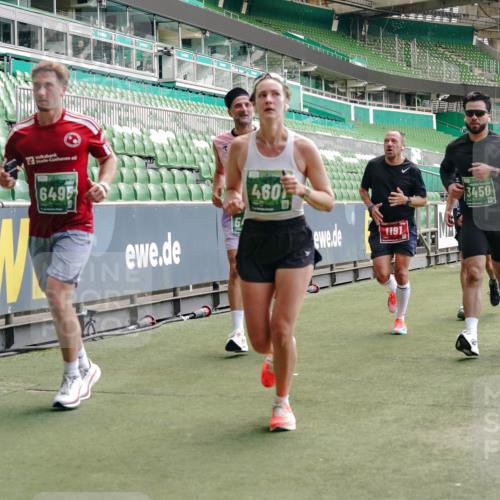 13.09.2026 - 21. swb-Marathon Bremen Michael Burmester http://msf.ph/oto/10420739 13.09.2026 12:58:58 Laufen im Stadion 141, 148, 191, 226, 232, 334, 511, 672, 745, 789, 790, 909, 972, 1080, 1119, 1166, 1191, 1199, 1281, 1516, 1535, 1642, 1647, 1752, 1881, 1931, 1933, 2046, 2210, 2289, 2343, 2367, 2371, 2397, 2423, 2425, 2570, 2577, 2771, 2806, 2807, 2827, 2885, 2899, 2903, 2953, 2961, 2979, 3015, 3021, 3098, 3120, 3124, 3138, 3148, 3182, 3186, 3190, 3233, 3319, 3338, 3435, 3516, 3531, 3534, 3560, 3652, 3655, 3685, 3695, 3933, 3934, 205 meine-sportfotos.de