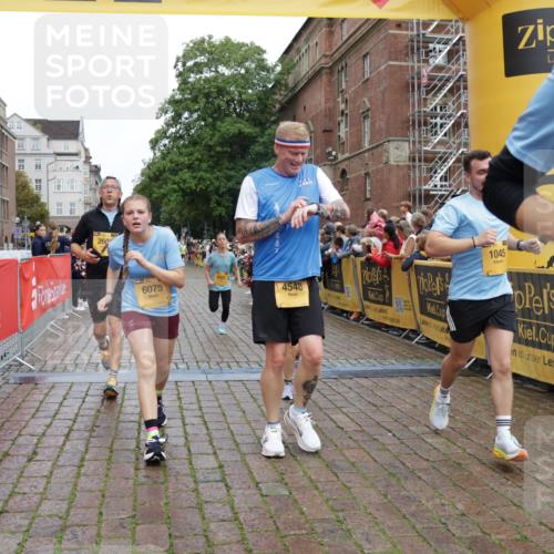 13.09.2026 - Kiel Lauf Yannick Fuchs http://msf.ph/oto/10420740 13.09.2026 09:42:36 Ziel 142, 445, 771, 1045, 1777, 2608, 4548, 5559, 6075, 6213, 6423, 6542, 6913, 8532, 9519, 9592, 9706, 12190, 133, 570, 792, 2910, 2914, 2955, 2977, 3357, 3676, 5011, 5105, 5276, 5336, 5774, 6099, 6599, 6620, 6797, 7687, 8476, 10938, 11793, 12723, 762, 1213, 3827, 3849, 4322, 7874, 8870, 9311, 9629, 11721, 12678, 699, 772, 2910, 3801, 6599, 8829, 9050 meine-sportfotos.de