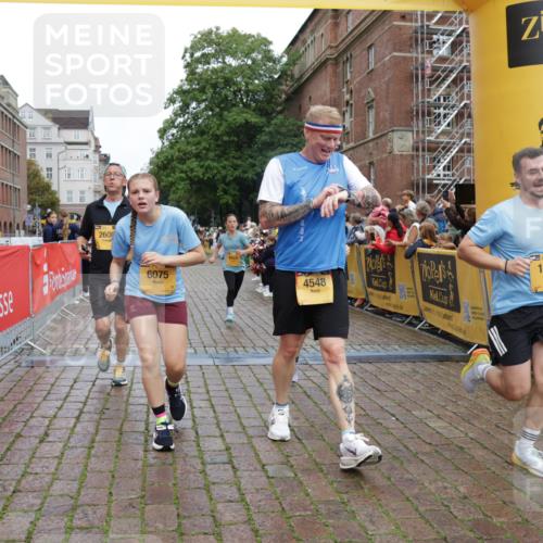 13.09.2026 - Kiel Lauf Yannick Fuchs http://msf.ph/oto/10420745 13.09.2026 09:42:36 Ziel 142, 445, 771, 1045, 1777, 2608, 4548, 5559, 6075, 6213, 6423, 6542, 6913, 8532, 9519, 9592, 9706, 12190, 133, 570, 792, 2910, 2914, 2955, 2977, 3357, 3676, 5011, 5105, 5276, 5336, 5774, 6099, 6599, 6620, 6797, 7687, 8476, 10938, 11793, 12723, 762, 1213, 3827, 3849, 4322, 7874, 8870, 9311, 9629, 11721, 12678, 699, 772, 2910, 3801, 6599, 8829, 9050 meine-sportfotos.de