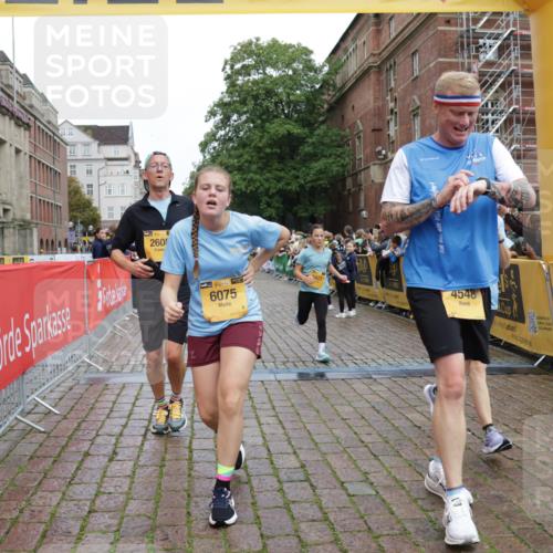 13.09.2026 - Kiel Lauf Yannick Fuchs http://msf.ph/oto/10420748 13.09.2026 09:42:37 Ziel 142, 445, 771, 1045, 1777, 2608, 4548, 5559, 6075, 6213, 6423, 6542, 6913, 8532, 9519, 9592, 9706, 12190, 133, 445, 570, 792, 2910, 2914, 2955, 2977, 3357, 3676, 5011, 5105, 5276, 5336, 5559, 5774, 6099, 6599, 6620, 6797, 7687, 8476, 10938, 11793, 12723, 762, 1213, 3827, 3849, 4322, 7874, 8191, 8870, 9311, 9629, 11721, 12678, 699, 772, 2910, 3801, 6599 meine-sportfotos.de