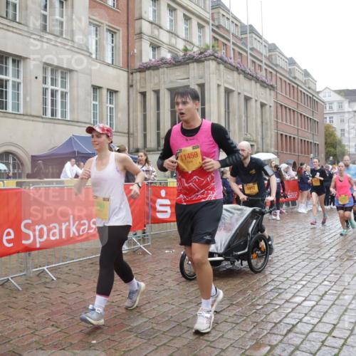 13.09.2026 - Kiel Lauf Yannick Fuchs http://msf.ph/oto/10420808 13.09.2026 10:53:15 Ziel 373, 2174, 2336, 2859, 3104, 3153, 3500, 4196, 5691, 5924, 6055, 6104, 6181, 6374, 7869, 8422, 8483, 8518, 10276, 10367, 11097, 11253, 11919, 12405, 12844, 127, 154, 158, 398, 1071, 1083, 1426, 1433, 1486, 1535, 1550, 1634, 1812, 2069, 2089, 3050, 3059, 3104, 3173, 3431, 3452, 3514, 3587, 3657, 3875, 4570, 5329, 5642, 5643, 5710, 5838, 6015, 6161, 6201, 6695, 6777, 7017, 7139, 7596, 7883, 8516, 8580, 8863, 8905, 8935, 9749, 10721, 11074, 1199, 172 meine-sportfotos.de