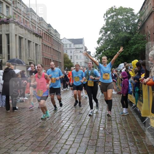 13.09.2026 - Kiel Lauf Yannick Fuchs http://msf.ph/oto/10420821 13.09.2026 10:53:16 Ziel 168, 207, 373, 2174, 2336, 2859, 3153, 3500, 4196, 5691, 5924, 6055, 6104, 6181, 6374, 7869, 8422, 8483, 8518, 10276, 10367, 11097, 11253, 11919, 12405, 12844, 127, 154, 158, 398, 1071, 1083, 1426, 1433, 1486, 1535, 1550, 1634, 1812, 2069, 2089, 3050, 3059, 3104, 3173, 3431, 3452, 3514, 3587, 3657, 3875, 4570, 5329, 5642, 5643, 5710, 5838, 6015, 6161, 6201, 6695, 6777, 7017, 7139, 7596, 7883, 8516, 8518, 8580, 8863, 8905, 8935, 9749, 10721, 11074, 1199, 172 meine-sportfotos.de