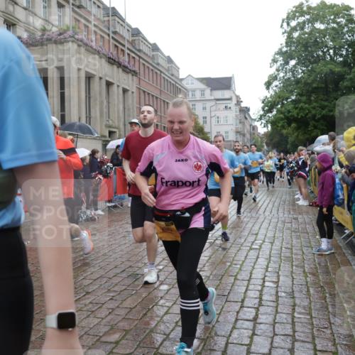 13.09.2026 - Kiel Lauf Yannick Fuchs http://msf.ph/oto/10420871 13.09.2026 10:53:19 Ziel 168, 207, 373, 2174, 2336, 2859, 3153, 4005, 4196, 5691, 6104, 6181, 6543, 6821, 7365, 8422, 10276, 10367, 11097, 11253, 12513, 12844, 127, 154, 158, 1071, 1083, 1426, 1433, 1486, 1535, 1550, 1634, 2069, 3050, 3059, 3104, 3173, 3431, 3452, 3500, 3514, 3587, 3657, 3875, 4570, 5329, 5642, 5643, 5710, 5838, 5924, 6015, 6055, 6161, 6201, 6374, 6695, 6777, 7017, 7139, 7596, 7869, 7883, 8483, 8516, 8518, 8580, 8863, 8905, 8935, 9749, 10721, 11074, 1199, 172 meine-sportfotos.de