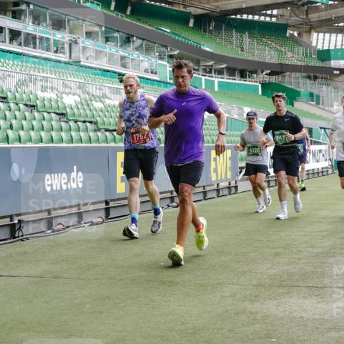 13.09.2026 - 21. swb-Marathon Bremen Michael Burmester http://msf.ph/oto/10420891 13.09.2026 12:59:03 Laufen im Stadion 141, 148, 191, 226, 232, 334, 511, 672, 745, 789, 790, 909, 972, 1080, 1119, 1166, 1191, 1199, 1281, 1516, 1535, 1642, 1647, 1752, 1881, 1931, 1933, 2046, 2210, 2289, 2343, 2367, 2371, 2397, 2423, 2425, 2481, 2570, 2577, 2771, 2806, 2807, 2827, 2885, 2899, 2903, 2953, 2961, 2979, 3015, 3021, 3098, 3120, 3124, 3138, 3148, 3182, 3186, 3190, 3233, 3319, 3338, 3435, 3516, 3531, 3534, 3560, 3652, 3655, 3695, 3930, 3933, 3934, 205 meine-sportfotos.de