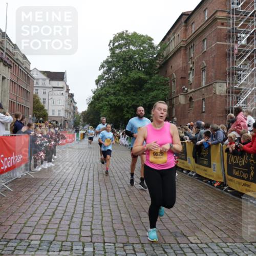 13.09.2026 - Kiel Lauf Yannick Fuchs http://msf.ph/oto/10421003 13.09.2026 09:42:55 Ziel 762, 1213, 3827, 3849, 5530, 7874, 8191, 8870, 9311, 9629, 11721, 12678, 142, 445, 762, 771, 1045, 1777, 2608, 2914, 2955, 2977, 4322, 4548, 5559, 6075, 6099, 6213, 6423, 6542, 6913, 8532, 9519, 9592, 9706, 12190, 1040, 1508, 3041, 3850, 5929, 7532, 8808, 9354, 9933, 10047, 10118, 11753, 12259, 133, 2914, 2955, 2977, 3676, 5105, 5774, 6797, 10938, 11793 meine-sportfotos.de