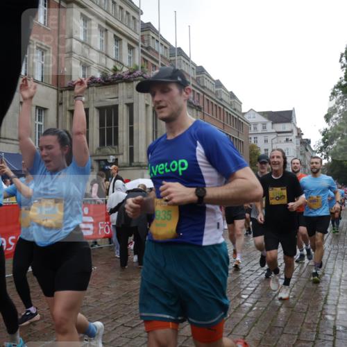 13.09.2026 - Kiel Lauf Yannick Fuchs http://msf.ph/oto/10421019 13.09.2026 10:53:28 Ziel 168, 207, 1757, 2692, 2859, 3498, 4005, 4515, 4657, 5285, 5766, 5769, 5788, 6543, 6712, 6821, 6926, 7021, 7132, 7365, 7649, 9677, 10276, 11166, 11253, 11537, 11556, 12380, 12513, 127, 373, 1071, 1426, 1486, 1550, 2174, 2336, 3104, 3153, 3173, 3431, 3500, 3587, 3657, 4196, 5329, 5642, 5643, 5691, 5710, 5838, 5924, 6015, 6055, 6104, 6161, 6181, 6374, 6695, 6777, 7139, 7596, 7869, 8422, 8483, 8516, 8518, 8580, 8863, 8905, 8935, 9749, 10276, 10367, 10721, 11074, 11097, 1199 meine-sportfotos.de