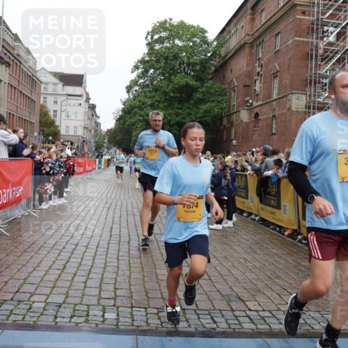 13.09.2026 - Kiel Lauf Yannick Fuchs http://msf.ph/oto/10421026 13.09.2026 09:42:57 Ziel 1040, 1213, 3827, 3849, 3850, 5530, 7874, 8191, 8870, 9311, 9629, 11721, 11753, 12678, 142, 445, 762, 771, 1045, 1777, 2608, 2914, 3827, 4322, 4548, 5559, 6075, 6099, 6213, 6423, 6542, 6913, 8532, 9519, 9592, 9706, 12190, 255, 1508, 3041, 5929, 7099, 7532, 8808, 9354, 9933, 10047, 10118, 12259, 133, 2914, 2955, 2977, 3676, 5105, 6099, 6797, 10938, 11793 meine-sportfotos.de