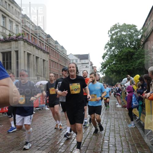 13.09.2026 - Kiel Lauf Yannick Fuchs http://msf.ph/oto/10421028 13.09.2026 10:53:28 Ziel 168, 207, 1757, 2692, 2859, 3498, 4005, 4515, 4657, 5285, 5766, 5769, 5788, 6543, 6712, 6821, 6926, 7021, 7132, 7365, 7649, 9677, 10276, 11166, 11253, 11537, 11556, 12380, 12513, 127, 373, 1071, 1426, 1486, 1550, 2174, 2336, 3104, 3153, 3173, 3431, 3500, 3587, 3657, 4196, 5329, 5642, 5643, 5691, 5710, 5838, 5924, 6015, 6055, 6104, 6161, 6181, 6374, 6695, 6777, 7139, 7596, 7869, 8422, 8483, 8516, 8518, 8580, 8863, 8905, 8935, 9749, 10276, 10367, 10721, 11074, 11097, 1199 meine-sportfotos.de