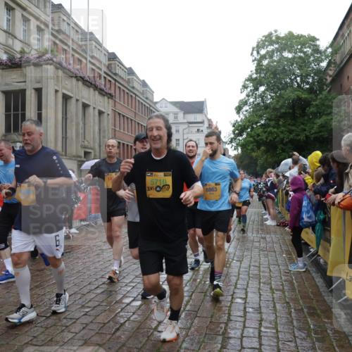 13.09.2026 - Kiel Lauf Yannick Fuchs http://msf.ph/oto/10421033 13.09.2026 10:53:29 Ziel 168, 207, 1199, 1757, 2692, 2859, 3498, 4005, 4515, 4657, 5285, 5766, 5769, 5788, 6543, 6712, 6821, 6926, 7021, 7132, 7365, 7571, 7649, 8003, 9677, 11166, 11253, 11537, 11556, 12380, 12513, 127, 373, 1071, 1486, 2174, 2336, 2859, 3104, 3153, 3173, 3500, 3587, 3657, 4196, 5329, 5642, 5643, 5691, 5710, 5838, 5924, 6015, 6055, 6104, 6161, 6181, 6374, 6695, 6777, 7139, 7596, 7869, 8422, 8483, 8516, 8518, 8580, 8863, 8905, 8935, 9749, 10276, 10367, 10721, 11074, 11097, 11253 meine-sportfotos.de
