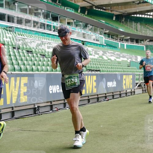 13.09.2026 - 21. swb-Marathon Bremen Michael Burmester http://msf.ph/oto/10421060 13.09.2026 12:59:09 Laufen im Stadion 141, 148, 191, 226, 232, 342, 511, 672, 745, 789, 790, 972, 1080, 1119, 1166, 1191, 1199, 1209, 1281, 1516, 1642, 1647, 1752, 1931, 1933, 2046, 2088, 2210, 2289, 2343, 2367, 2397, 2425, 2481, 2517, 2570, 2577, 2771, 2806, 2807, 2827, 2885, 2899, 2953, 2961, 2979, 3015, 3021, 3098, 3120, 3124, 3138, 3148, 3182, 3186, 3190, 3233, 3273, 3319, 3338, 3435, 3516, 3531, 3534, 3560, 3652, 3655, 3695, 3861, 3930, 3933, 3934, 205 meine-sportfotos.de