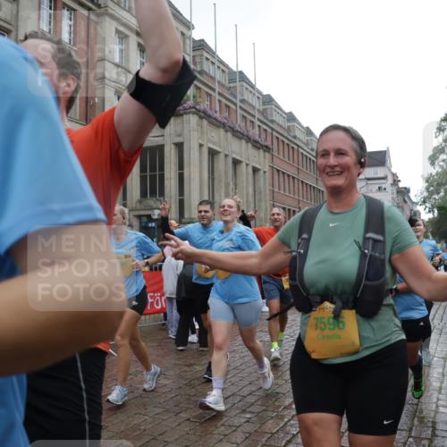 13.09.2026 - Kiel Lauf Yannick Fuchs http://msf.ph/oto/10421084 13.09.2026 10:53:31 Ziel 168, 207, 1199, 1757, 2692, 3027, 3498, 4005, 4515, 4657, 5285, 5766, 5769, 5788, 6543, 6712, 6821, 6926, 7021, 7132, 7365, 7571, 7599, 7649, 8003, 8821, 9677, 11166, 11537, 11556, 11912, 12380, 12513, 127, 168, 207, 373, 1071, 1486, 2174, 2336, 2859, 3104, 3153, 3173, 3500, 3587, 3657, 4196, 5642, 5643, 5691, 5924, 6015, 6055, 6104, 6161, 6181, 6374, 6695, 6777, 7139, 7596, 7869, 8422, 8483, 8516, 8518, 8863, 8905, 9749, 10276, 10367, 10721, 11074, 11097, 11253 meine-sportfotos.de