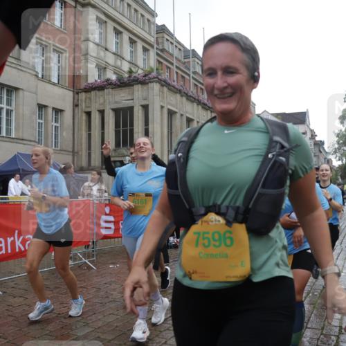 13.09.2026 - Kiel Lauf Yannick Fuchs http://msf.ph/oto/10421090 13.09.2026 10:53:31 Ziel 168, 207, 1199, 1757, 2692, 3027, 3498, 4005, 4515, 4657, 5285, 5766, 5769, 5788, 6543, 6712, 6821, 6926, 7021, 7132, 7365, 7571, 7599, 7649, 8003, 8821, 9677, 11166, 11537, 11556, 11912, 12380, 12513, 127, 168, 207, 373, 1071, 1486, 2174, 2336, 2859, 3104, 3153, 3173, 3500, 3587, 3657, 4196, 5642, 5643, 5691, 5924, 6015, 6055, 6104, 6161, 6181, 6374, 6695, 6777, 7139, 7596, 7869, 8422, 8483, 8516, 8518, 8863, 8905, 9749, 10276, 10367, 10721, 11074, 11097, 11253 meine-sportfotos.de
