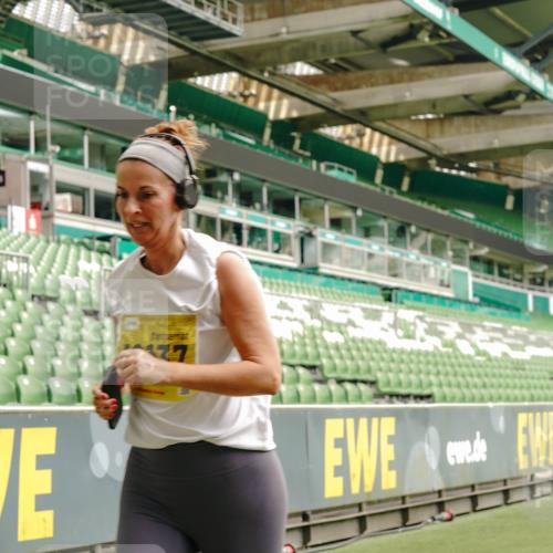 13.09.2026 - 21. swb-Marathon Bremen Michael Burmester http://msf.ph/oto/10421096 13.09.2026 10:44:36 Laufen im Stadion 10004, 10005, 10137, 10176, 10191, 10192, 10194, 10271, 10295, 10325, 10335, 10344, 10402, 10459, 10474, 10513, 10568, 10600, 10605, 10606, 10629, 10679, 10713, 10756, 10779, 10882, 10899, 10900, 10979, 10997, 10999, 11081, 11200, 11217, 11233, 11264, 11307, 11333, 11337, 11355, 11385, 11408, 11448, 11456, 11461, 11482, 11495, 11629, 11808, 11932, 11943, 12057, 12089, 12151, 12224, 12226, 12311, 12321, 12334, 12539 meine-sportfotos.de