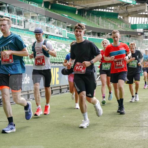 13.09.2026 - 21. swb-Marathon Bremen Michael Burmester http://msf.ph/oto/10421149 13.09.2026 12:59:13 Laufen im Stadion 141, 148, 191, 226, 232, 260, 342, 511, 672, 745, 789, 790, 972, 1080, 1119, 1166, 1191, 1199, 1209, 1281, 1493, 1494, 1516, 1642, 1647, 1931, 1933, 2046, 2088, 2210, 2289, 2343, 2367, 2397, 2425, 2481, 2517, 2570, 2577, 2771, 2806, 2807, 2827, 2885, 2899, 2914, 2953, 2961, 2979, 3015, 3021, 3098, 3120, 3124, 3138, 3148, 3186, 3190, 3233, 3273, 3319, 3338, 3435, 3516, 3531, 3534, 3560, 3652, 3655, 3695, 3861, 3930, 3933, 3934, 205 meine-sportfotos.de