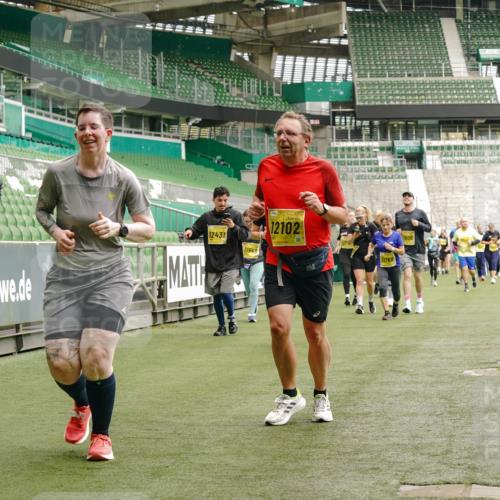 13.09.2026 - 21. swb-Marathon Bremen Michael Burmester http://msf.ph/oto/10421167 13.09.2026 10:44:39 Laufen im Stadion 10004, 10005, 10137, 10176, 10191, 10192, 10194, 10271, 10295, 10325, 10335, 10344, 10402, 10430, 10459, 10513, 10524, 10568, 10600, 10605, 10606, 10629, 10679, 10713, 10756, 10779, 10882, 10899, 10900, 10979, 10997, 10999, 11081, 11200, 11217, 11233, 11264, 11307, 11333, 11337, 11355, 11385, 11408, 11448, 11456, 11461, 11482, 11495, 11629, 11808, 11932, 11943, 12057, 12089, 12151, 12224, 12226, 12311, 12321, 12334, 12539 meine-sportfotos.de