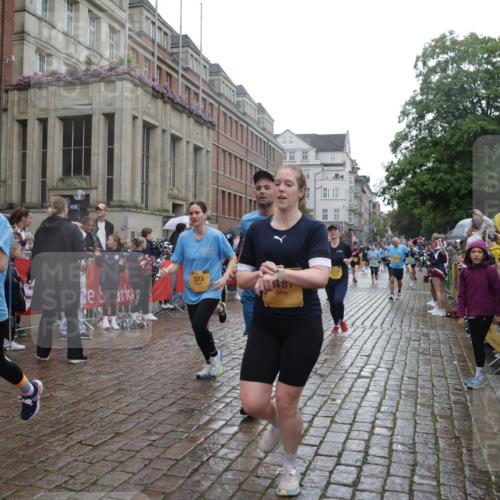 13.09.2026 - Kiel Lauf Yannick Fuchs http://msf.ph/oto/10421193 13.09.2026 10:53:48 Ziel 661, 1117, 1424, 2033, 2225, 2433, 2843, 3092, 3817, 3822, 3922, 3962, 4249, 4633, 4701, 5073, 5203, 5427, 5431, 5884, 6297, 6761, 7144, 7467, 7695, 8610, 8642, 8987, 9124, 9471, 9705, 10002, 11897, 12088, 12404, 168, 183, 207, 373, 1199, 1757, 2174, 2336, 2692, 2859, 3027, 3498, 3922, 4005, 4196, 4515, 4657, 5285, 5691, 5766, 5769, 5788, 6181, 6543, 6821, 7021, 7132, 7365, 7649, 8422, 10276, 10367, 11097, 11166, 11253, 11537, 11556, 12380, 2683, 3886, 12844 meine-sportfotos.de