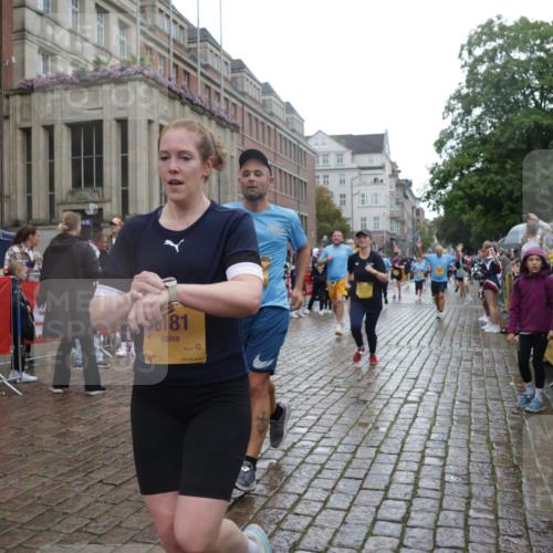 13.09.2026 - Kiel Lauf Yannick Fuchs http://msf.ph/oto/10421200 13.09.2026 10:53:48 Ziel 661, 1117, 1424, 2033, 2225, 2433, 2843, 3092, 3817, 3822, 3922, 3962, 4249, 4633, 4701, 5073, 5203, 5427, 5431, 5884, 6297, 6761, 7144, 7467, 7695, 8610, 8642, 8987, 9124, 9471, 9705, 10002, 11897, 12088, 12404, 168, 183, 207, 373, 1199, 1757, 2174, 2336, 2692, 2859, 3027, 3498, 3922, 4005, 4196, 4515, 4657, 5285, 5691, 5766, 5769, 5788, 6181, 6543, 6821, 7021, 7132, 7365, 7649, 8422, 10276, 10367, 11097, 11166, 11253, 11537, 11556, 12380, 2683, 3886, 12844 meine-sportfotos.de