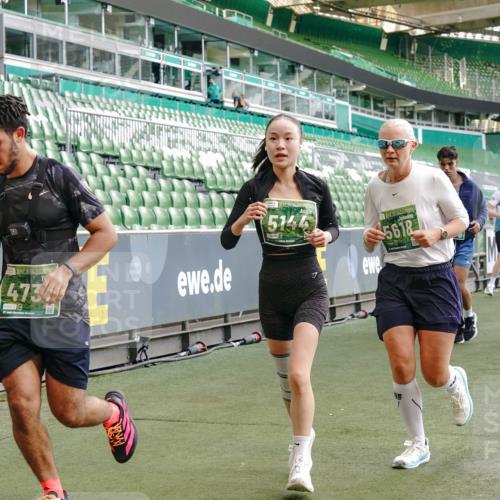 13.09.2026 - 21. swb-Marathon Bremen Michael Burmester http://msf.ph/oto/10421213 13.09.2026 13:22:05 Laufen im Stadion 128, 160, 211, 258, 343, 351, 423, 441, 571, 601, 620, 782, 851, 1060, 1094, 1157, 1158, 1177, 1259, 1316, 1344, 1417, 1439, 1518, 1657, 1669, 1676, 1691, 1729, 1808, 1846, 1883, 2139, 2201, 2258, 2278, 2290, 2394, 2395, 2414, 2437, 2504, 2519, 2551, 2588, 2619, 2632, 2652, 2660, 2685, 2711, 2736, 2828, 2954, 2964, 2995, 3004, 3010, 3022, 3034, 3070, 3074, 3144, 3225, 3351, 3530, 3682, 3784, 4020, 4406, 4407, 4431, 4584, 1506 meine-sportfotos.de