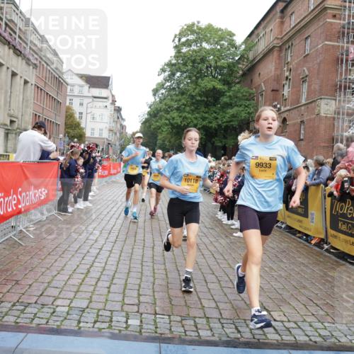 13.09.2026 - Kiel Lauf Yannick Fuchs http://msf.ph/oto/10421302 13.09.2026 09:43:15 Ziel 255, 623, 1508, 3041, 5929, 6377, 7099, 7532, 8808, 9354, 9933, 10047, 10118, 12259, 762, 1040, 1213, 3827, 3849, 3850, 4322, 5530, 7874, 8191, 8870, 9311, 9354, 9519, 9592, 9629, 11721, 11753, 12678, 40, 401, 1049, 1857, 4171, 4256, 7773, 7857, 7905, 8066, 8770, 8834, 10189, 10300, 11246, 12101, 12575, 142, 2608, 6423, 6913, 8532, 9519, 9592, 9706 meine-sportfotos.de