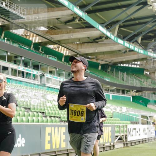13.09.2026 - 21. swb-Marathon Bremen Michael Burmester http://msf.ph/oto/10421363 13.09.2026 10:44:49 Laufen im Stadion 10004, 10005, 10137, 10176, 10191, 10192, 10194, 10202, 10242, 10271, 10295, 10325, 10335, 10344, 10402, 10430, 10459, 10513, 10524, 10568, 10600, 10605, 10606, 10629, 10651, 10679, 10713, 10756, 10779, 10882, 10899, 10900, 10979, 10997, 10999, 11081, 11200, 11217, 11233, 11264, 11307, 11333, 11337, 11355, 11385, 11408, 11448, 11456, 11461, 11482, 11495, 11629, 11808, 11932, 11943, 12057, 12089, 12151, 12153, 12224, 12226, 12311, 12321, 12334, 12539 meine-sportfotos.de