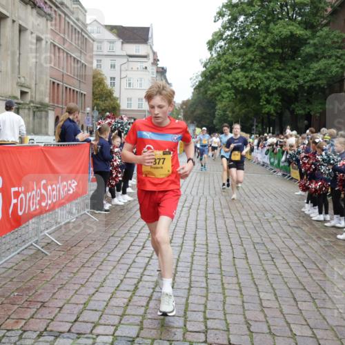 13.09.2026 - Kiel Lauf Yannick Fuchs http://msf.ph/oto/10421388 13.09.2026 09:43:22 Ziel 255, 623, 1508, 4256, 5929, 6377, 7099, 7532, 7857, 8066, 8808, 9933, 10118, 1040, 1213, 3041, 3827, 3849, 3850, 5530, 7874, 8191, 8870, 9311, 9354, 9629, 9933, 10047, 10118, 11721, 11753, 12259, 12678, 40, 401, 1049, 1833, 1857, 4171, 5964, 7773, 7905, 8770, 8834, 9323, 9934, 10189, 10300, 10460, 11246, 12101, 12164, 12575, 762, 3827, 4322, 8870, 9519, 9592, 11721 meine-sportfotos.de