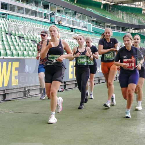 13.09.2026 - 21. swb-Marathon Bremen Michael Burmester http://msf.ph/oto/10421391 13.09.2026 13:22:11 Laufen im Stadion 128, 160, 211, 258, 343, 351, 423, 441, 571, 601, 620, 782, 851, 1060, 1094, 1157, 1158, 1177, 1259, 1316, 1344, 1417, 1439, 1518, 1657, 1669, 1676, 1691, 1729, 1808, 1846, 1883, 2139, 2201, 2213, 2258, 2278, 2290, 2414, 2504, 2526, 2551, 2619, 2632, 2652, 2660, 2685, 2711, 2736, 2828, 2954, 2964, 2995, 3004, 3010, 3022, 3034, 3070, 3074, 3144, 3225, 3351, 3530, 3682, 3784, 4020, 4054, 4406, 4407, 4431, 4584, 1506 meine-sportfotos.de