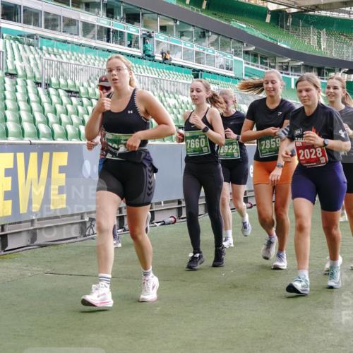 13.09.2026 - 21. swb-Marathon Bremen Michael Burmester http://msf.ph/oto/10421411 13.09.2026 13:22:12 Laufen im Stadion 128, 160, 211, 258, 343, 351, 423, 441, 571, 601, 620, 782, 851, 1060, 1094, 1157, 1158, 1177, 1178, 1259, 1316, 1344, 1417, 1518, 1657, 1669, 1676, 1691, 1729, 1788, 1808, 1846, 1883, 2139, 2201, 2213, 2258, 2290, 2414, 2504, 2526, 2551, 2619, 2632, 2652, 2660, 2685, 2711, 2736, 2828, 2954, 2964, 2995, 3004, 3010, 3022, 3034, 3070, 3074, 3144, 3225, 3351, 3530, 3682, 3784, 4020, 4054, 4406, 4407, 4431, 4584, 1506 meine-sportfotos.de