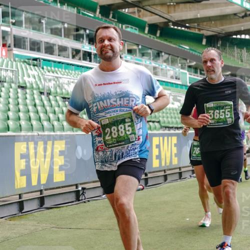 13.09.2026 - 21. swb-Marathon Bremen Michael Burmester http://msf.ph/oto/10421412 13.09.2026 12:59:21 Laufen im Stadion 135, 141, 148, 191, 226, 232, 260, 342, 511, 672, 745, 789, 790, 972, 1080, 1119, 1166, 1191, 1199, 1209, 1281, 1493, 1494, 1516, 1642, 1647, 1931, 1933, 2088, 2210, 2289, 2343, 2367, 2397, 2425, 2481, 2517, 2570, 2577, 2686, 2771, 2806, 2807, 2827, 2885, 2899, 2914, 2953, 2961, 2979, 3015, 3021, 3076, 3098, 3120, 3124, 3138, 3148, 3186, 3190, 3233, 3273, 3338, 3435, 3516, 3531, 3534, 3560, 3652, 3655, 3695, 3855, 3861, 3930, 3933, 3934, 205 meine-sportfotos.de