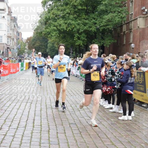 13.09.2026 - Kiel Lauf Yannick Fuchs http://msf.ph/oto/10421415 13.09.2026 09:43:24 Ziel 255, 401, 623, 1508, 4256, 5929, 6377, 7099, 7532, 7857, 8066, 8808, 10189, 10300, 12575, 1040, 1213, 3041, 3849, 3850, 5530, 5929, 7532, 7874, 8191, 8808, 8870, 9311, 9354, 9629, 9933, 10047, 10118, 11753, 12259, 12678, 40, 1049, 1833, 1857, 4171, 5964, 7773, 7905, 8770, 8834, 9323, 9934, 10460, 11246, 12101, 12164, 762, 3827, 4322, 8870, 9311, 9629, 11721, 12678 meine-sportfotos.de
