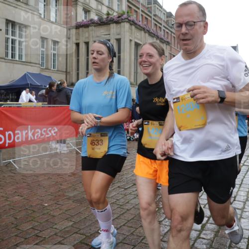 13.09.2026 - Kiel Lauf Yannick Fuchs http://msf.ph/oto/10421445 13.09.2026 10:54:18 Ziel 243, 394, 548, 932, 1343, 1613, 1765, 2196, 2471, 2579, 2746, 3293, 3337, 3729, 4246, 4310, 4525, 4582, 4827, 5318, 5392, 6519, 6888, 8328, 8640, 8849, 9400, 9655, 9863, 10443, 11961, 12746, 1117, 1424, 1740, 2033, 2683, 2843, 3024, 3092, 3269, 3649, 3817, 3822, 3886, 3962, 4045, 4101, 4249, 4264, 4276, 4581, 4633, 4701, 4867, 5073, 5119, 5203, 5392, 5427, 5431, 5506, 5621, 5626, 5650, 5675, 5678, 5680, 5884, 6519, 7276, 7518, 7535, 8925, 9088, 183 meine-sportfotos.de