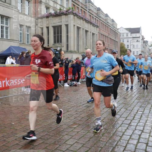 13.09.2026 - Kiel Lauf Yannick Fuchs http://msf.ph/oto/10421473 13.09.2026 10:54:22 Ziel 243, 394, 548, 932, 1127, 1343, 1613, 1765, 2196, 2259, 3337, 3729, 4246, 4310, 4827, 5318, 5578, 6063, 6208, 6571, 6887, 6888, 7558, 8328, 8640, 8711, 9655, 9863, 10049, 243, 548, 1117, 1343, 1740, 2033, 2196, 2471, 2579, 2683, 2746, 3024, 3092, 3269, 3293, 3337, 3649, 3817, 3822, 3886, 4045, 4101, 4264, 4276, 4525, 4581, 4582, 4701, 4867, 5073, 5119, 5203, 5392, 5427, 5431, 5506, 5621, 5626, 5650, 5675, 5678, 5680, 5884, 6519, 6888, 7276, 7518, 7535, 8849, 8925, 9088, 9400 meine-sportfotos.de