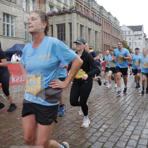 13.09.2026 - Kiel Lauf Yannick Fuchs http://msf.ph/oto/10421483 13.09.2026 10:54:23 Ziel 394, 932, 1127, 1613, 1765, 2259, 3729, 4246, 4310, 4827, 5318, 5578, 6063, 6208, 6571, 6887, 7558, 8328, 8640, 8711, 9655, 9863, 10049, 243, 548, 1117, 1343, 1740, 2033, 2196, 2471, 2579, 2683, 2746, 3024, 3092, 3269, 3293, 3337, 3649, 3817, 3822, 3886, 4045, 4101, 4264, 4276, 4525, 4581, 4582, 4701, 4867, 5073, 5119, 5203, 5392, 5431, 5506, 5621, 5626, 5650, 5675, 5678, 5680, 5884, 6519, 6888, 7276, 7518, 7535, 8849, 8925, 9088, 9400 meine-sportfotos.de