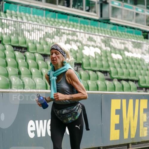 13.09.2026 - 21. swb-Marathon Bremen Michael Burmester http://msf.ph/oto/10421489 13.09.2026 10:44:59 Laufen im Stadion 10137, 10176, 10191, 10192, 10194, 10202, 10242, 10295, 10325, 10335, 10344, 10430, 10459, 10513, 10524, 10568, 10600, 10605, 10606, 10629, 10651, 10679, 10713, 10756, 10779, 10882, 10899, 10900, 10979, 10997, 10999, 11081, 11200, 11233, 11307, 11333, 11337, 11355, 11385, 11408, 11448, 11456, 11461, 11495, 11629, 11808, 11932, 11943, 12057, 12089, 12151, 12153, 12177, 12178, 12224, 12226, 12311, 12321, 12334, 12539, 10148 meine-sportfotos.de