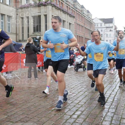13.09.2026 - Kiel Lauf Yannick Fuchs http://msf.ph/oto/10421490 13.09.2026 10:54:24 Ziel 394, 932, 1127, 1613, 1765, 2259, 3729, 4246, 4310, 4827, 5318, 5560, 5578, 6063, 6208, 6571, 6887, 7558, 8328, 8640, 8711, 9655, 9863, 10049, 243, 548, 1117, 1343, 1740, 2033, 2196, 2471, 2579, 2683, 2746, 3024, 3092, 3269, 3293, 3337, 3649, 3817, 3822, 3886, 4045, 4101, 4264, 4276, 4310, 4525, 4581, 4582, 4701, 4867, 5119, 5203, 5392, 5431, 5506, 5621, 5626, 5650, 5675, 5678, 5680, 5884, 6519, 6888, 7276, 7518, 7535, 8849, 8925, 9088, 9400 meine-sportfotos.de