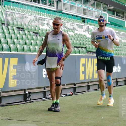13.09.2026 - 21. swb-Marathon Bremen Michael Burmester http://msf.ph/oto/10421492 13.09.2026 12:59:25 Laufen im Stadion 135, 141, 148, 191, 226, 232, 260, 342, 511, 672, 745, 789, 790, 972, 1080, 1119, 1166, 1209, 1281, 1368, 1493, 1494, 1516, 1642, 1647, 1861, 1931, 1933, 1935, 2088, 2210, 2289, 2343, 2367, 2397, 2425, 2481, 2517, 2570, 2577, 2686, 2771, 2806, 2807, 2827, 2885, 2899, 2914, 2953, 2961, 2979, 3015, 3021, 3076, 3098, 3105, 3120, 3124, 3138, 3148, 3186, 3190, 3233, 3273, 3338, 3354, 3435, 3516, 3531, 3534, 3560, 3652, 3655, 3695, 3855, 3861, 3930, 3933, 3934, 205 meine-sportfotos.de