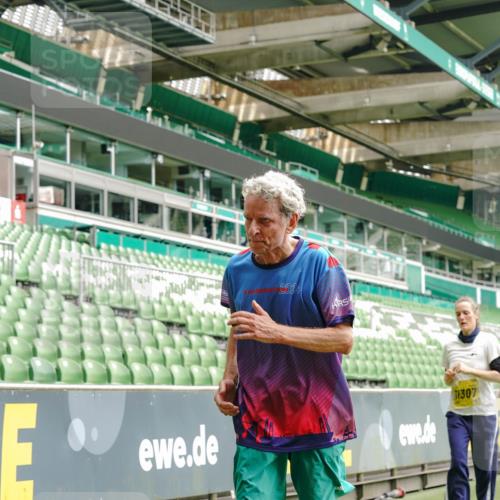 13.09.2026 - 21. swb-Marathon Bremen Michael Burmester http://msf.ph/oto/10421502 13.09.2026 10:45:00 Laufen im Stadion 10137, 10176, 10191, 10192, 10194, 10202, 10242, 10295, 10325, 10335, 10344, 10430, 10459, 10513, 10524, 10568, 10600, 10605, 10606, 10629, 10651, 10679, 10713, 10756, 10779, 10882, 10900, 10979, 10997, 10999, 11081, 11200, 11233, 11307, 11309, 11333, 11337, 11355, 11385, 11408, 11448, 11456, 11495, 11629, 11808, 11932, 11943, 12057, 12089, 12151, 12153, 12177, 12178, 12224, 12226, 12311, 12321, 12334, 12539, 10148 meine-sportfotos.de