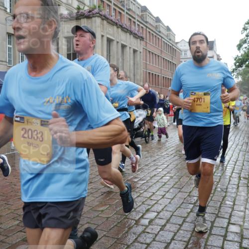 13.09.2026 - Kiel Lauf Yannick Fuchs http://msf.ph/oto/10421504 13.09.2026 10:54:25 Ziel 394, 932, 1127, 1613, 1765, 2259, 3729, 4246, 4827, 5318, 5560, 5578, 6063, 6208, 6571, 6887, 7558, 8328, 8640, 8711, 9655, 10049, 11156, 12526, 243, 548, 1117, 1343, 1740, 1765, 2033, 2196, 2471, 2579, 2683, 2746, 3024, 3092, 3269, 3293, 3337, 3649, 3729, 3822, 3886, 4045, 4101, 4264, 4276, 4310, 4525, 4581, 4582, 4701, 4867, 5119, 5203, 5392, 5431, 5506, 5621, 5626, 5650, 5675, 5678, 5680, 6519, 6888, 7276, 7518, 7535, 8640, 8849, 8925, 9088, 9400 meine-sportfotos.de